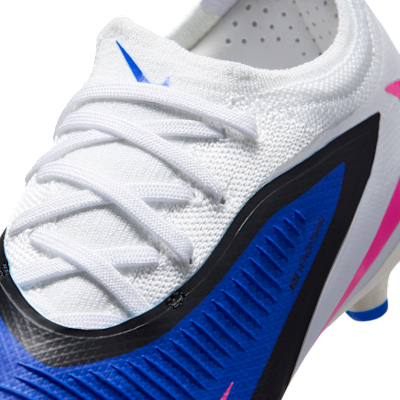 Nike Jr. Phantom 6 Low Pro Older Kids' Multi-Ground Football Boots