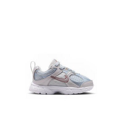 Tenis para bebé e infantil Nike V5 RNR