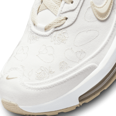Nike Air Max AP Women's Shoes