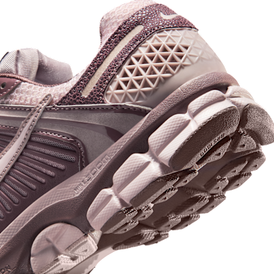 Nike Zoom Vomero 5 Women's Shoes