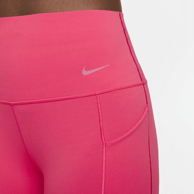 Shorts de ciclismo con bolsillos de 13 cm de tiro alto y media sujeción para mujer Nike Universa