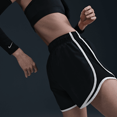 กางเกงวิ่งขาสั้นเอวปานกลางมีซับในผู้หญิง Dri-FIT Nike Tempo