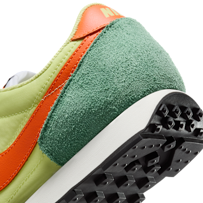 รองเท้าผู้ชาย Nike Daybreak SP