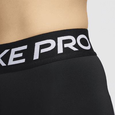 กางเกงขาสั้น 8 นิ้วผู้หญิง Nike Pro 365