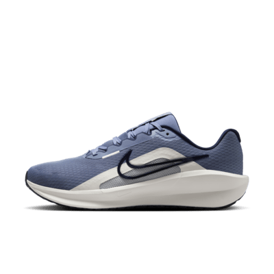 Tenis de correr en pavimento para hombre Nike Downshifter 13