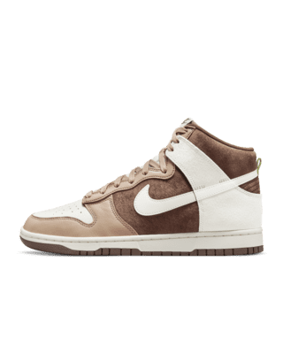 Nike Dunk High Retro Premium Shoes. Nike IN