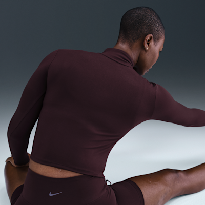 Camada intermédia com fecho a 1/4 Dri-FIT Nike One Fitted para mulher