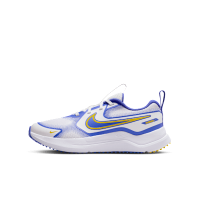 Nike Cosmic Runner