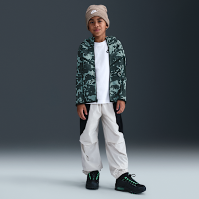 Nike Tech Camo-Fleece-Hoodie mit durchgehendem Reißverschluss (ältere Kinder, Jungen)