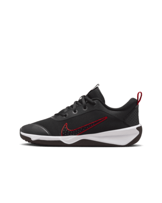 Подростковые кроссовки Nike Omni Multi-Court Big Kids' Indoor Court