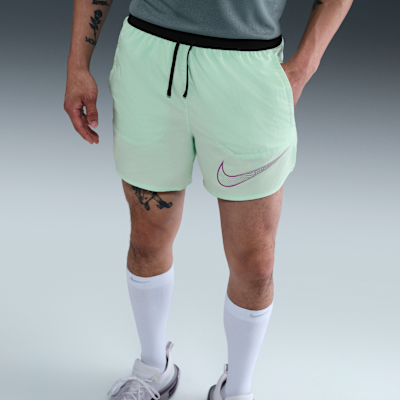 กางเกงวิ่งขาสั้น 5 นิ้วมีซับในผู้ชาย Dri-FIT Nike Stride