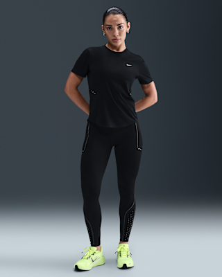Женские тайтсы Nike Swift High-Waisted 7/8 Leggings with Reflective Accents для бега