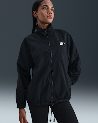 Женская куртка Nike Sportswear Windrunner Oversized для бега