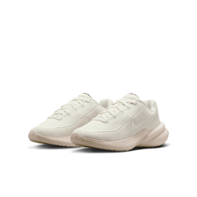 Tenis para niños grandes Nike Uplift SC