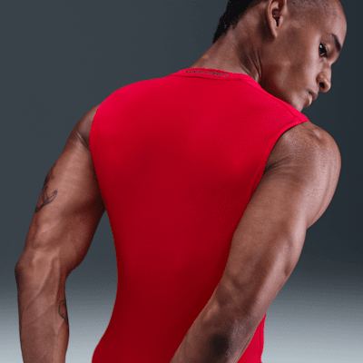 Nike Pro Playera de fitness ajustada sin mangas Dri-FIT para hombre