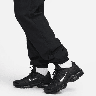 Nike Windrunner Men's Winterized Woven Trousers. Nike UK