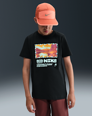 Детская футболка Nike Sportswear Big Kids'