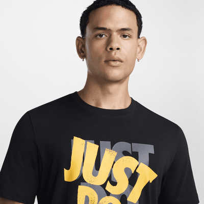Nike Sportswear Men's T-Shirt
