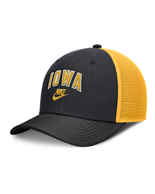 Мужские  Iowa Legacy Arch Rise Nike Dri-FIT College Trucker Adjustable Hat
