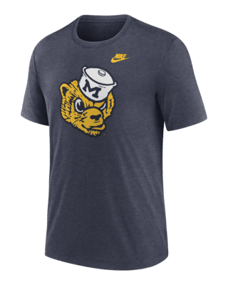 Мужская футболка Michigan Wolverines Blitz Evergreen Legacy Primary Nike College