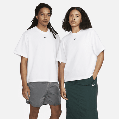 Nike Sportswear Essential Women's Boxy T-Shirt