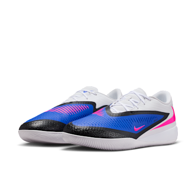 Nike Phantom 6 Low Academy Fußballschuh für Hallen- und Hartplätze