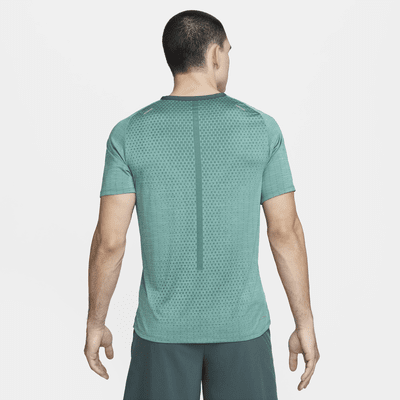 Ανδρική κοντομάνικη μπλούζα για τρέξιμο Dri-FIT ADV Nike TechKnit