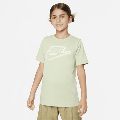 Playera para niños talla grande Nike Sportswear. Nike.com