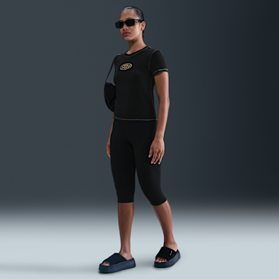 Nike Sportswear Chill Knit Women's Slim Cropped Top