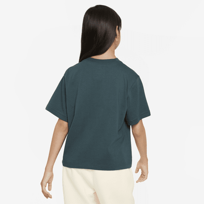 Nike Sportswear Older Kids' (Girls) Boxy T-Shirt