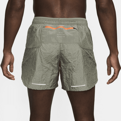 Shorts de correr Dri-FIT de 13 cm con forro de ropa interior para hombre Nike Stride Running Division