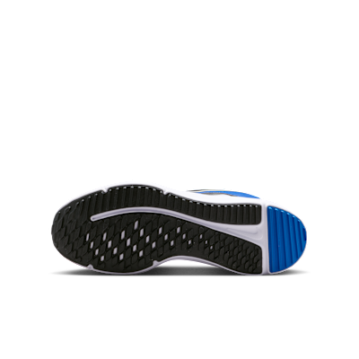 Nike Cosmic Runner Older Kids' Road Running Shoes