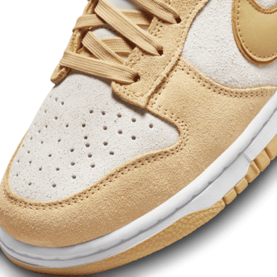 womens dunk low stock x