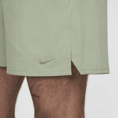 Shorts versátiles sin forro Dri-FIT de 13 cm para hombre Nike Unlimited