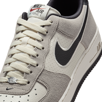 Buty męskie Nike Air Force 1 '07 LV8