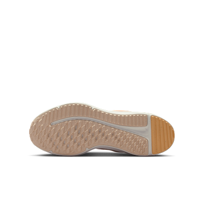 Nike Cosmic Runner Big Kids' Road Running Shoes