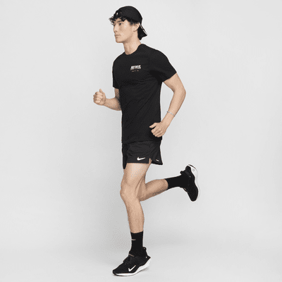 Nike 男款 Dri-FIT 跑步 T 恤