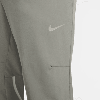 Nike Unlimited Men's Dri-FIT Tapered-Leg Pants