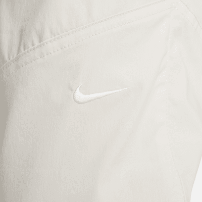 Nike Sportswear Essentials Women's Woven High-Rise Trousers. Nike RO