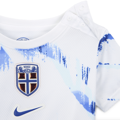 Noorwegen 2024/25 Stadium Uit Nike driedelig replica-voetbaltenue voor baby's/peuters