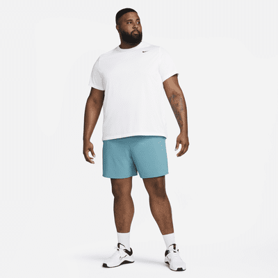 Nike Unlimited vielseitige Dri-FIT Herrenshorts ohne Futter (ca. 18 cm)