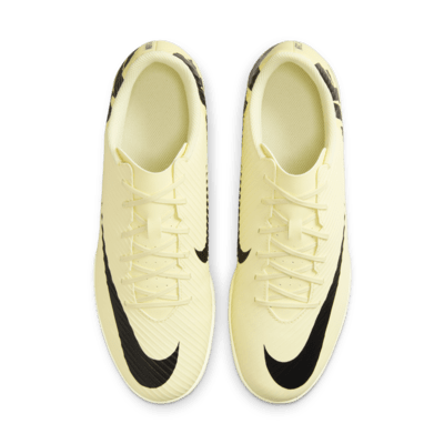 Nike Mercurial Vapor 15 Club Indoor Court Low-Top Football Shoes. Nike UK