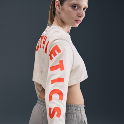 Nike Sportswear Women's Oversized Long-Sleeve Cropped T-Shirt
