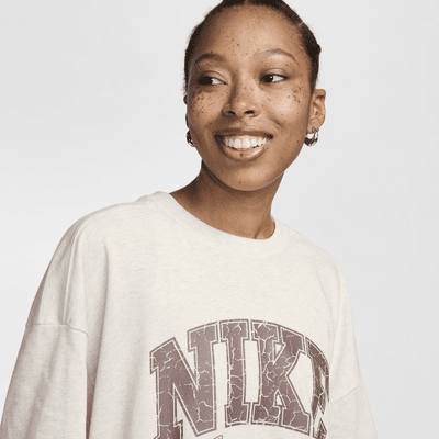 Nike Sportswear Essential Women's Oversized T-Shirt