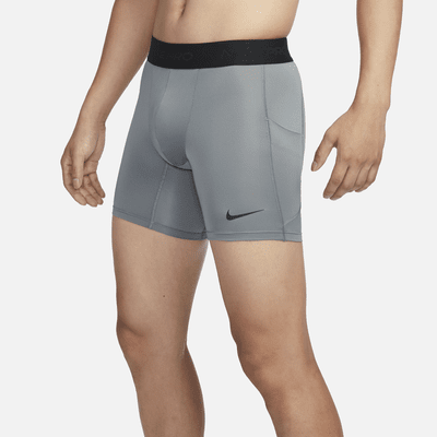 กางเกงขาสั้นฟิตเนส Dri-FIT ผู้ชาย Nike Pro