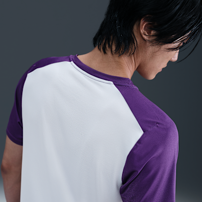 NikeCourt Advantage Men's Tennis Top