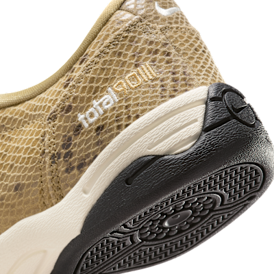 ナイキ トータル 90 SE ウィメンズシューズ