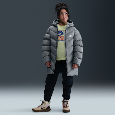 Nike Sportswear All Day Play Big Kids' Therma-FIT Loose-Fit Puffer Jacket