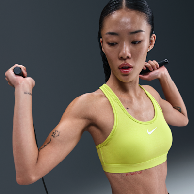 Nike Swoosh Medium-Support Women's Padded Sports Bra