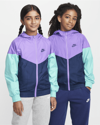 Подростковая куртка Nike Sportswear Windrunner Big Kids' Hooded Repel для бега